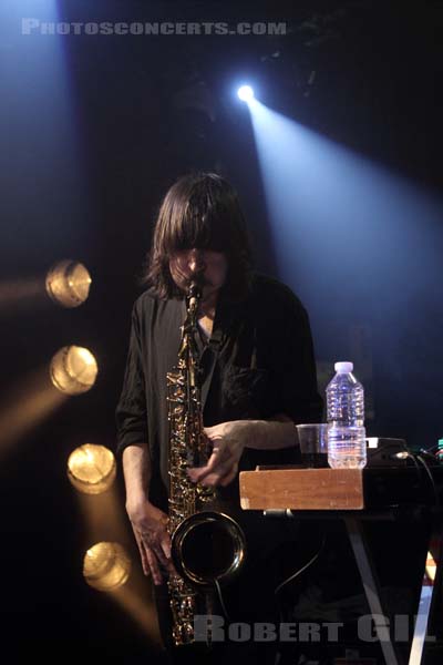 DIRTY BEACHES - 2012-02-19 - PARIS - La Maroquinerie - 